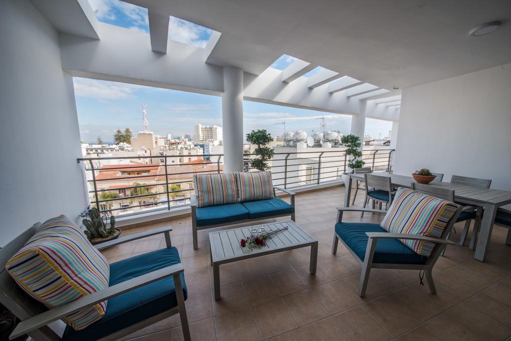 Skylight Megaron Apartment Larnaca Exterior photo